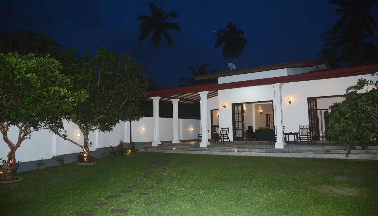New Sithi Villas Хикадува Екстериор снимка